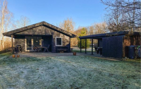 Stunning Home In Fårvang With Wifi